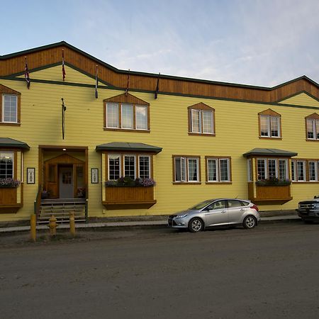 Aurora Inn Dawson City Bagian luar foto